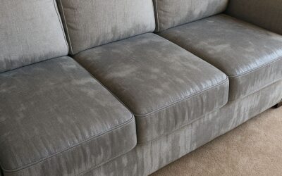 Dlaczego kanapa nie schnie? Najczęstsze błędy po praniu tapicerki